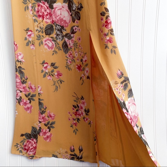 Reformation Juliette High Slit Sweetheart Neckline Floral Midi Dress In Angelica - Picture 13 of 16